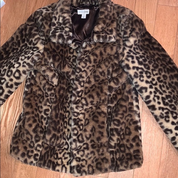 Cheetah leopard print fuzzy jacket - Picture 4 of 6